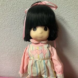Vintage Precious Moments Asian Girl Doll With Stand Black Hair Brown Eyes 1991